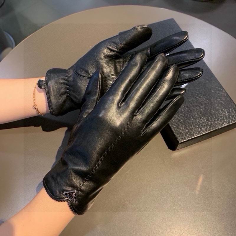 Prada gloves hm40